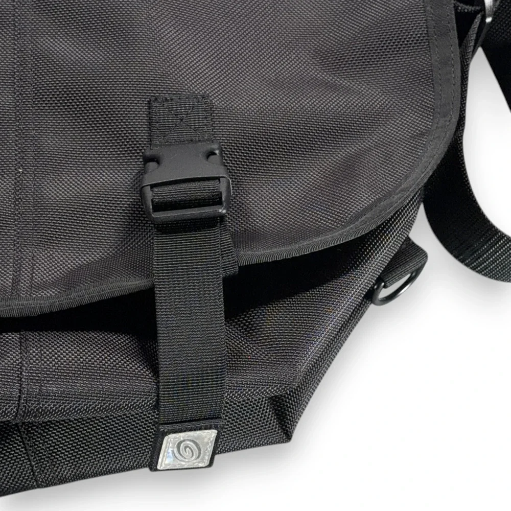 Timbuk2 Messenger Bag Large Black Nylon Crossbody Commuter Cycling Laptop Strap